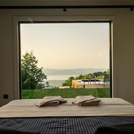 Villa Pana View *